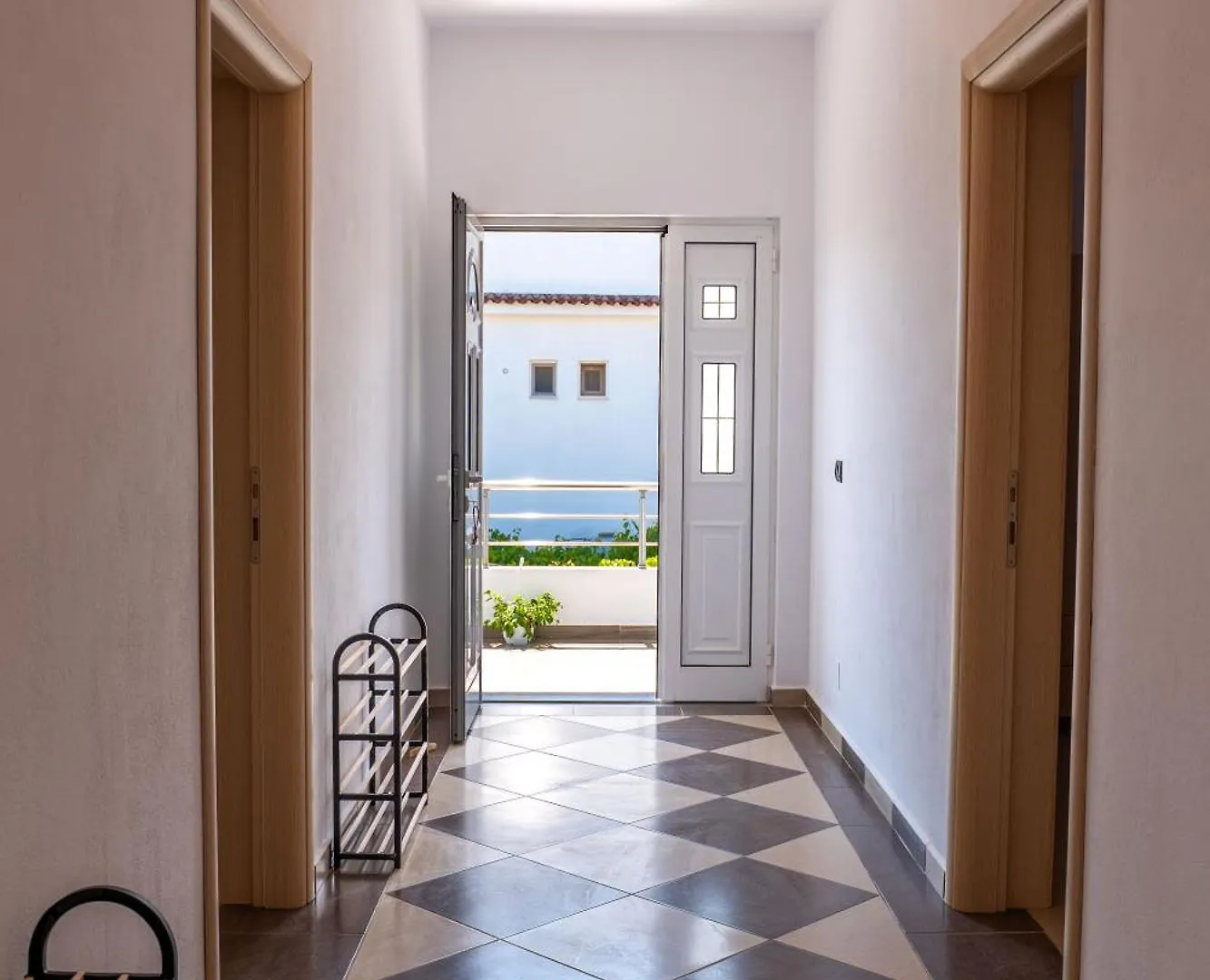Shejla'S Apartments Ksamil 0*,  Albania